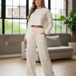 Conjunto Moletom Flanelado Cropped Calça Pantalona Tendência